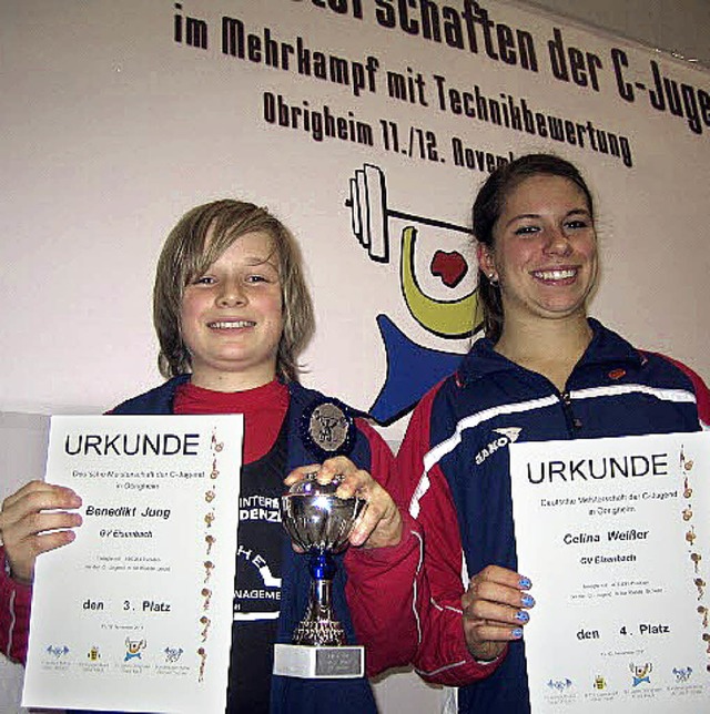 Strahlende Gesichter: Der Eisesnbacher...t Bronze, Celina Weier wurde Vierte.   | Foto: weisser