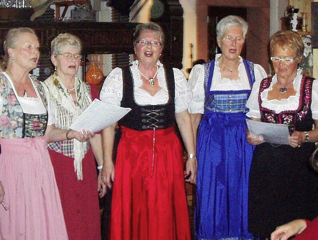 Fnf Hausfrauen aus Friesenheim traten...7. Volksliederabend in Ettenheim auf.   | Foto: Privat
