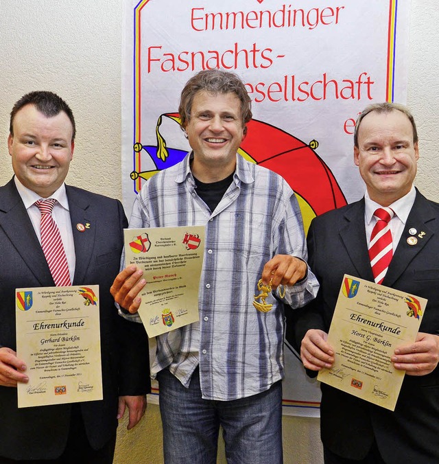 Prsident Gerhard Brklin, Kassierer P...ls geehrt wurde   Karl-Ernst Nebinger.  | Foto: Dieter Erggelet