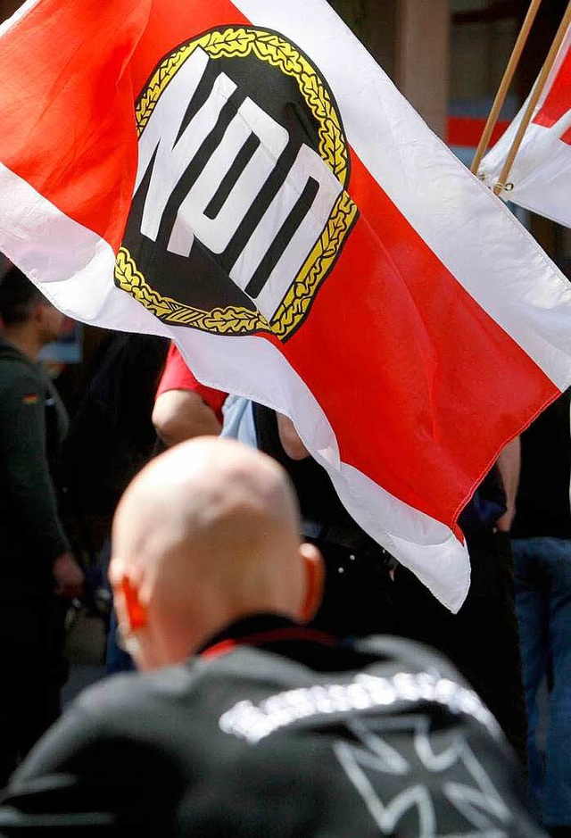 Demonstrationen, Konzerte, Schmiererei...Baden-Wrttemberg immer fter Flagge.   | Foto: dapd