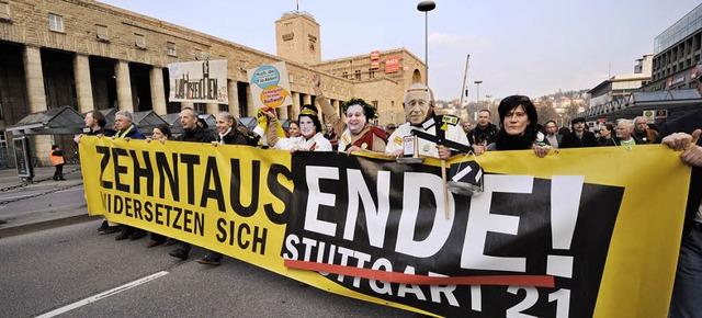 Jeden Montag unterwegs: die Gegner von Stuttgart 21   | Foto: dapd