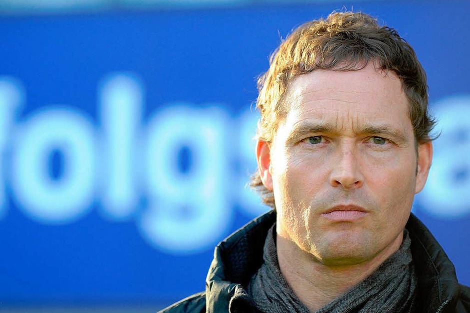 Vor dem Spiel: SC-Trainer Marcus Sorg. (Foto: dpa) Vor dem Spiel: SC-Trainer Marcus Sorg. (Foto: dpa)