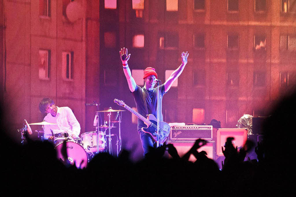 Seit Wochen ausverkauft: Das Konzert der Beatsteaks und der Vorgruppe The Death Set im Zäpfle-Club. Seit Wochen ausverkauft: Das Konzert der Beatsteaks und der Vorgruppe The Death Set im Zäpfle-Club.