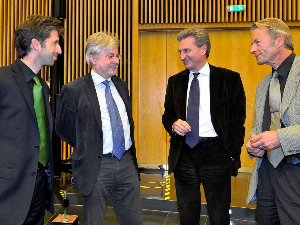 Boris Palmer (Grne), Thomas Hauser (BZ-Chefredakteur), Gnter Oettinger (CDU) und Stefan Hupka (BZ), von links nach rechts.