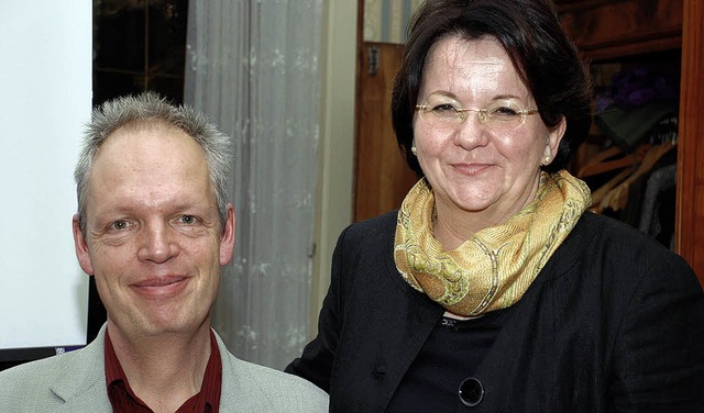 Michael Dutschke, hier zusammen mit de...er Zontaclubs, Michaela Schulz-Mller   | Foto: siefke