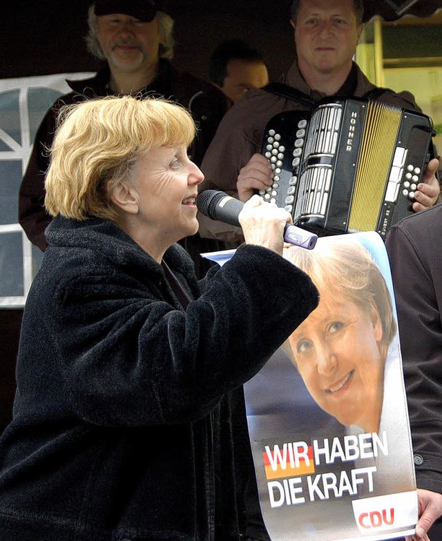 Auch als Merkel-Double bekannt: Kabare...kommt im neuen Jahr nach Herrischried.  | Foto: archivfoto: Michael gottstein