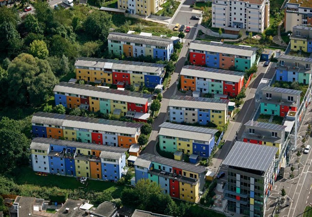 Die Solarsiedlung in Freiburg ist Vorbild fr die Planung im Hornacker.   | Foto: Architekt Rolf Disch