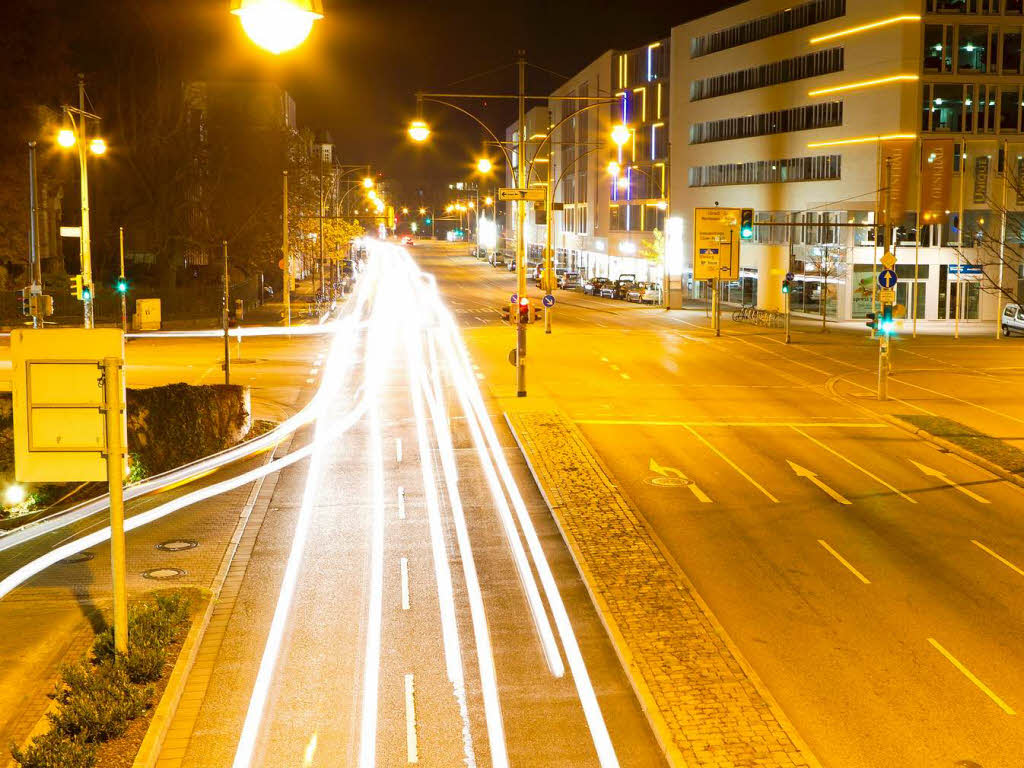 Ganz schn bunt: die Green City bei Nacht