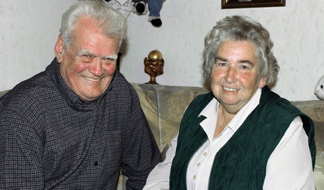 Heinz und Toni Ruppenstein feiern das ...Jahren in der Kirche in Hchenschwand.  | Foto: Martha Weishaar