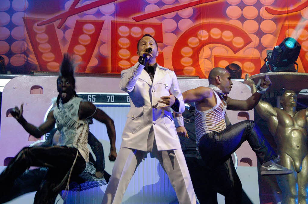 DJ Bobo und seine neue Show DJ Bobo und seine neue Show