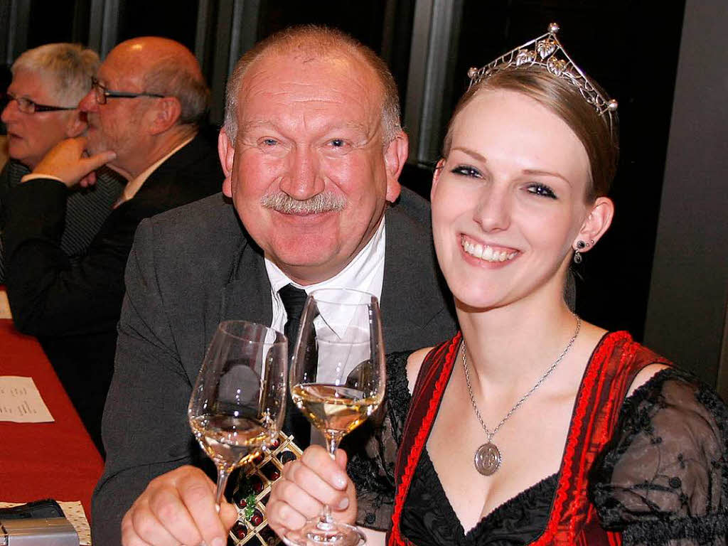 Weinprinzessin Christina Schellinger mit Papa.