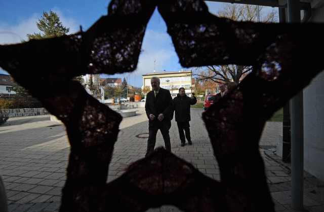 Abstimmung am ersten Advent: Der baden...ur Stimmabgabe im Sigmaringer Rathaus.  | Foto: dpa