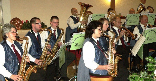 Der Musikverein begeisterte mit hohem ... zu russischen Liebesliedern reichte.   | Foto: georg diehl