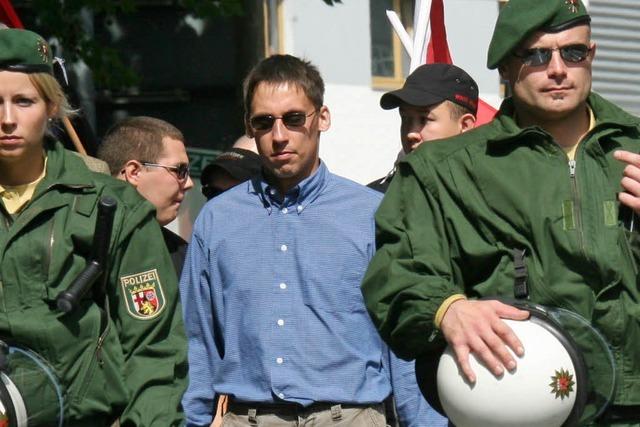 Ex-NPD-Funktionr als Helfer des Neonazi-Trios festgenommen