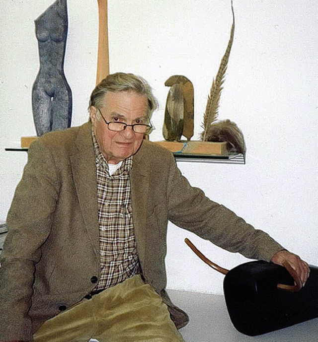Bildhauer Rolf Baum ldt zum Adventsbesuch in sein Atelier in Kirchzarten ein.   | Foto: Wolfgang Grosholz