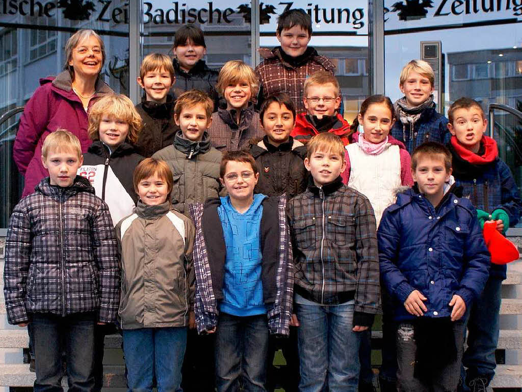 Die Klasse 4a der Grundschule Bad Bellingen mti ihrer Lehrerin Brigitte Mucha.