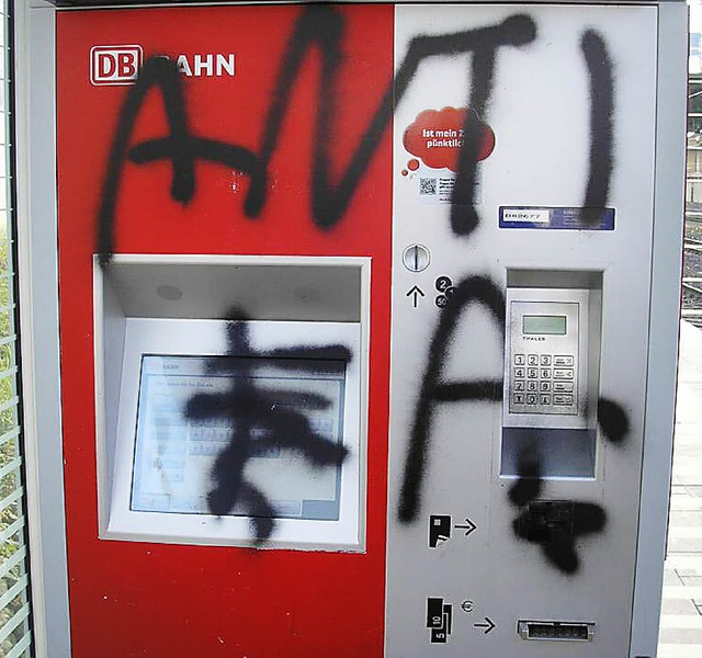 Besprhter Automat   | Foto: ZVG