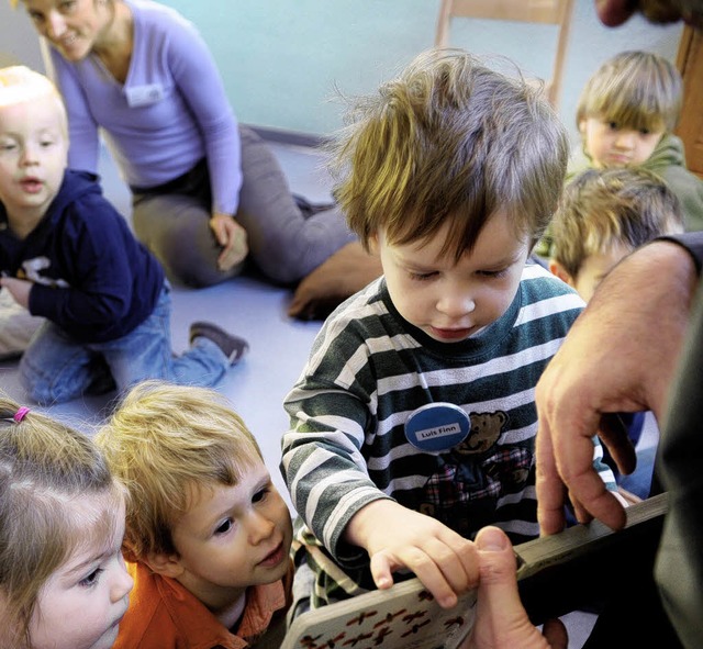 Qualifizierte Kinderbetreuung hat ihre...Kind sind dem Elternbeirat zu hoch.     | Foto: dapd/Thomas Lohnes