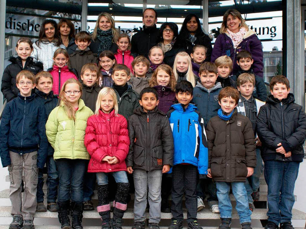 Die Klasse 4b der Heinrich-von-Landeck Schule aus Bad Krozingen mit ihrer Lehrerin Sandra Siemon.