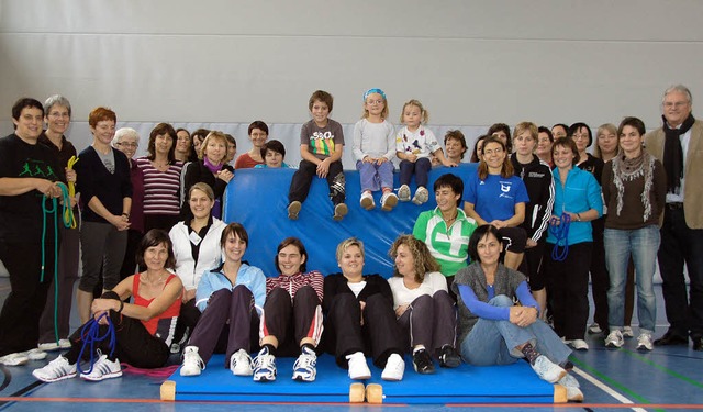 29 Kindergrtnerinnen, Grundschullehre...end &#8222;Kinder in Bewegung&#8220;.   | Foto: Martin Wunderle