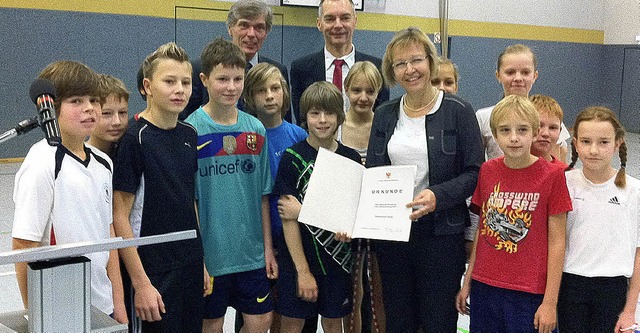 Als sportlichste Schule Brandenburgs w...r Partnerstadt Trebbin ausgezeichnet.   | Foto: Ina Schulze