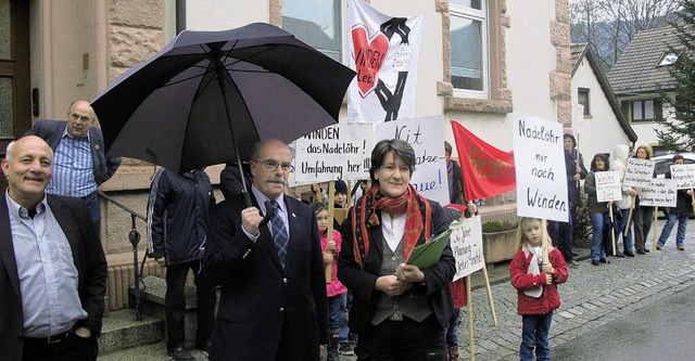 Hflich, aber mit klaren Forderungen b...en die Windener die Staatssekretrin.   | Foto: Hmmerle