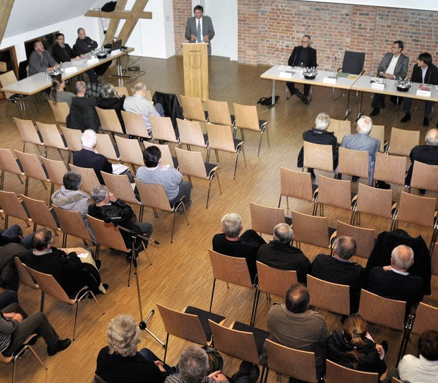 Der Brgersaal in Umkirch von oben  | Foto: Julius Wilhelm Steckmeister