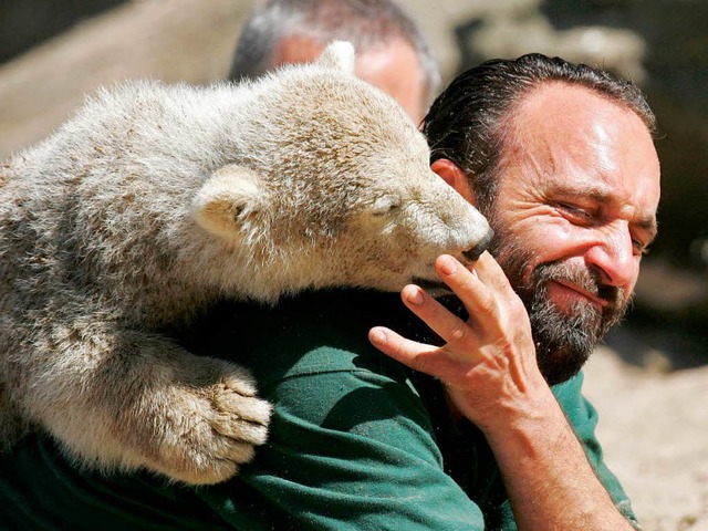 Weltbekanntes Paar: Knut und Tierpfleger Thomas Drflein  | Foto: DAPD