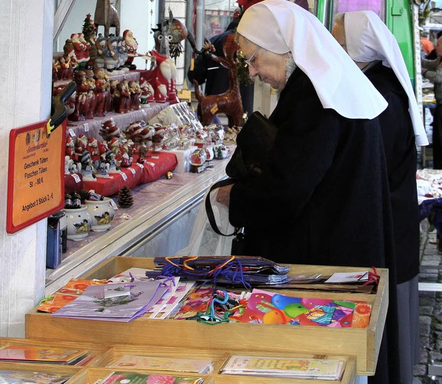 Weihnachtliches und Warmes war gefragt am Klausmarkt.  | Foto: Sabine Model