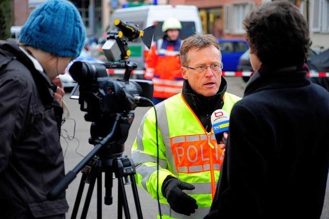 Fotos: Sprengstoff-Alarm in der Freiburger Bernhardstrae