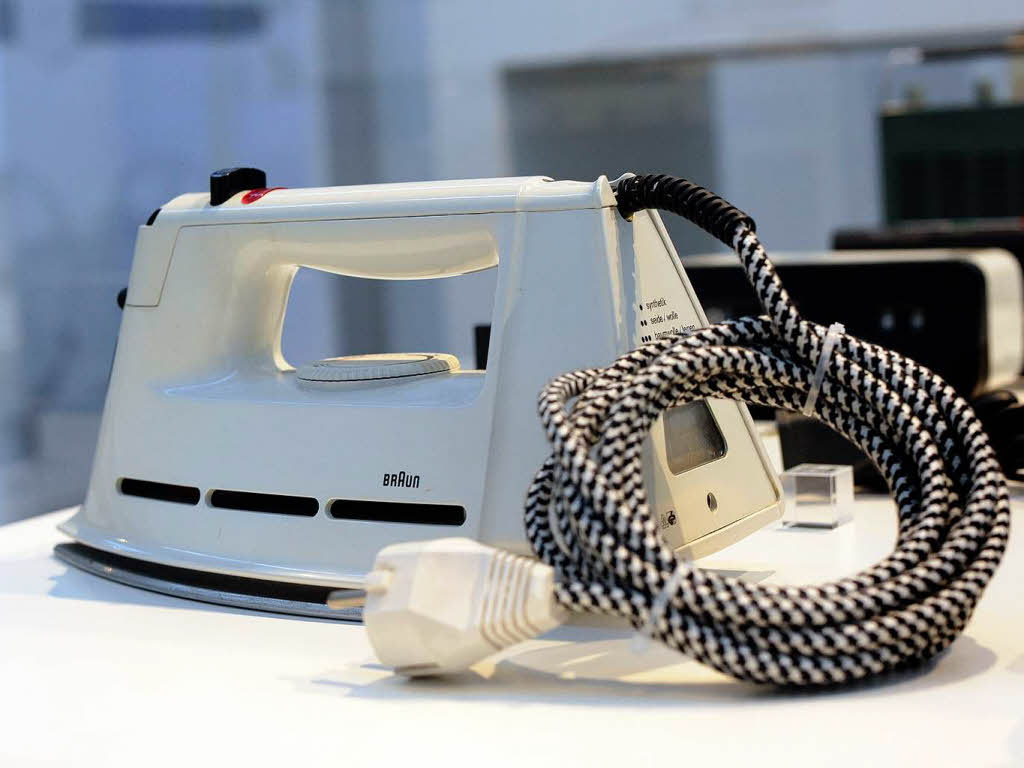 Bgeleisen, Braun, 1970er Jahre.