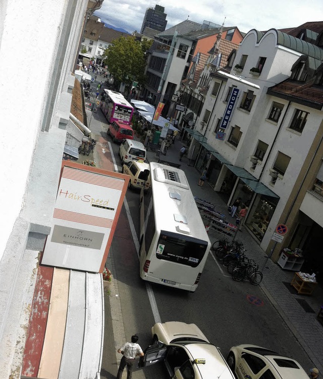 Alltag in der Basler Strae: Dichtes G...icher Anliegerverkehr flieen drfte.   | Foto: Privat