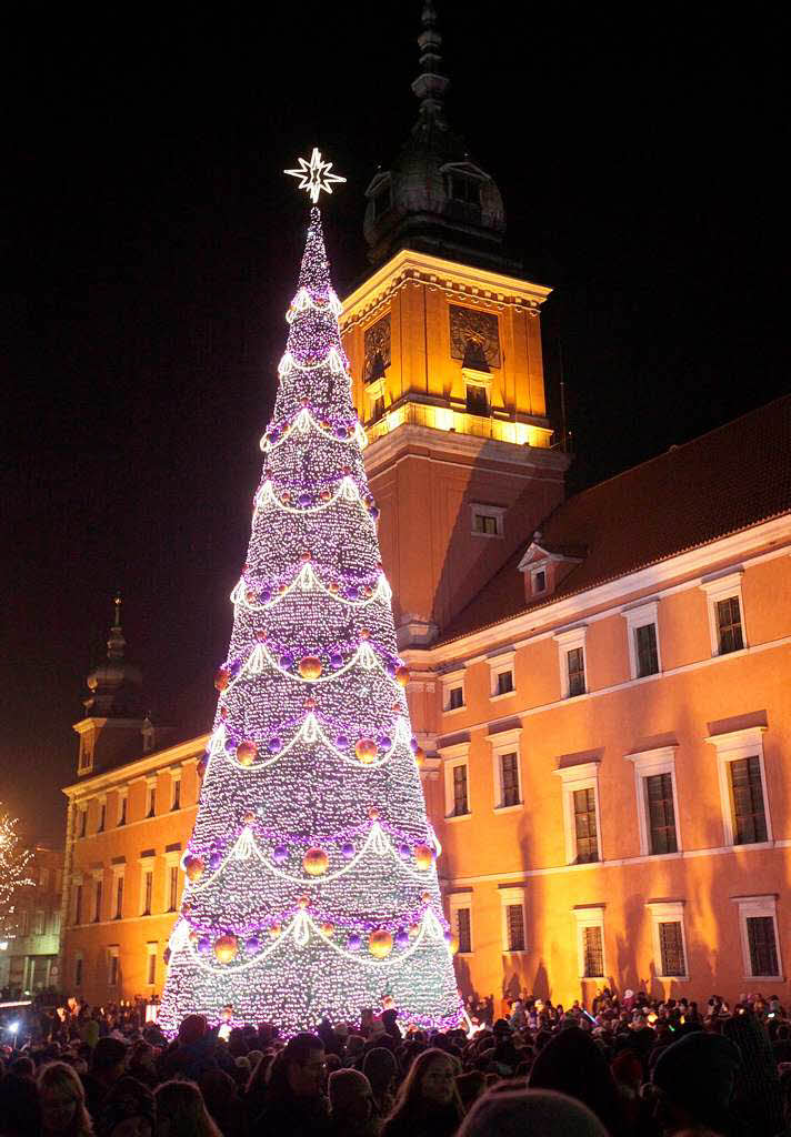Weihnachtsbaum in der Altstadt von Warschau