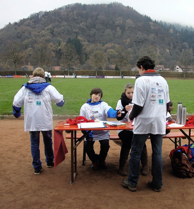 Beim Sponsorenlauf der Klasse 8a  | Foto: Lisa Schweikert