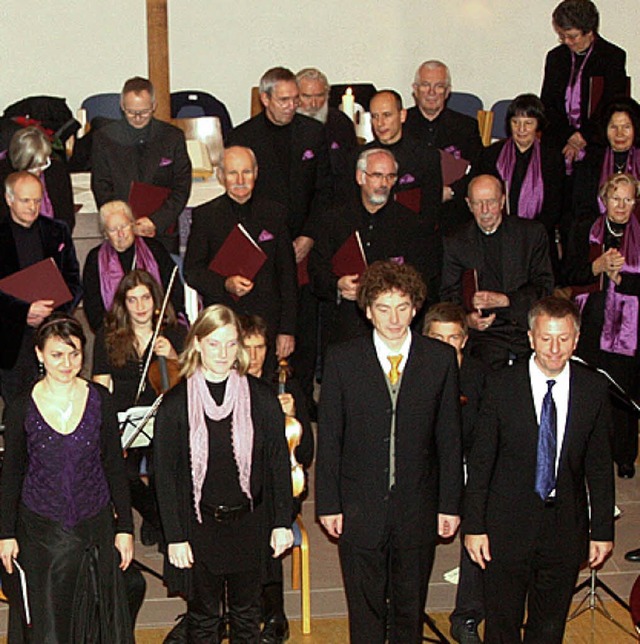 Grandiose Solisten und ein toller Chor... Adventskonzert der Kantorei Steinen.   | Foto: Fabry