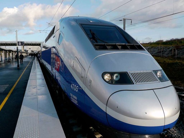 TGV im neuen Bahnhof in Belfort  | Foto: Joachim Rderer