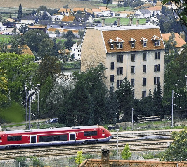Wie das alte Rheinschloss soll das neu...ten Stadteingang von Waldshut bilden.   | Foto: huber