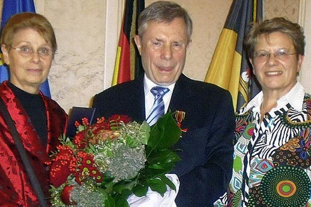 Bundesverdienstkreuz für Lai und Kopp