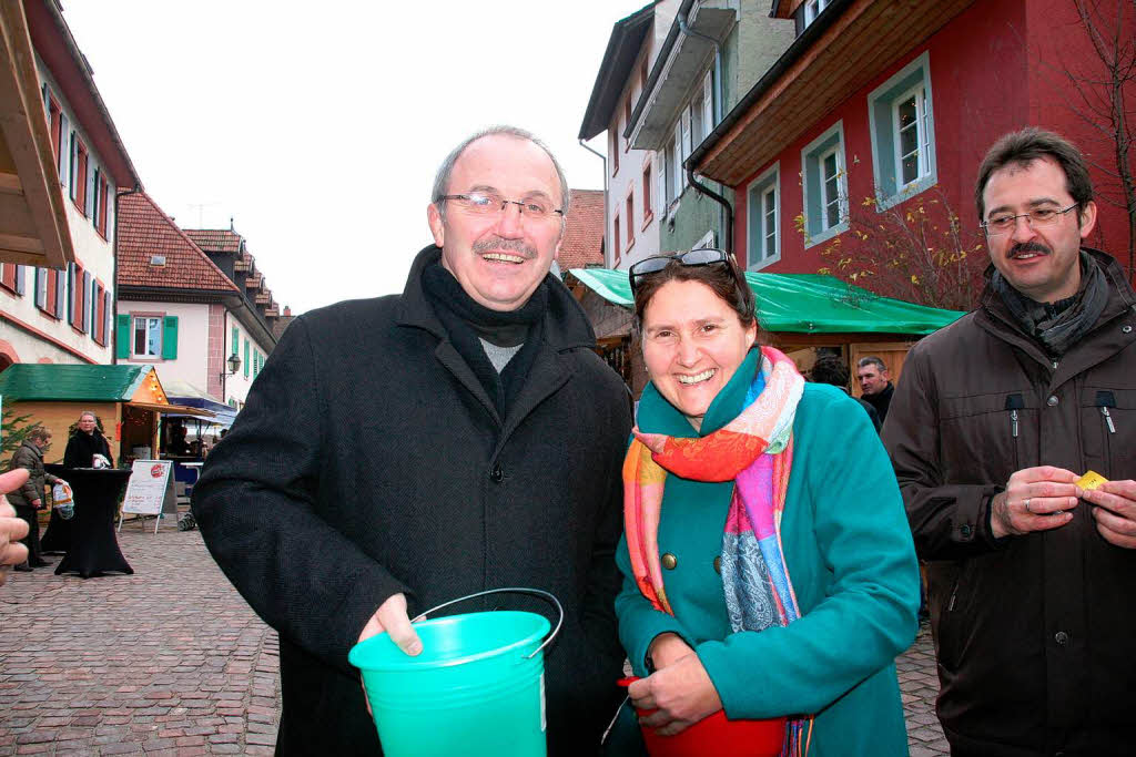 Brgermeister Rainer Knig und seine Frau Susann legten sich fr die BZ-Weihnachtsaktion ins Zeug