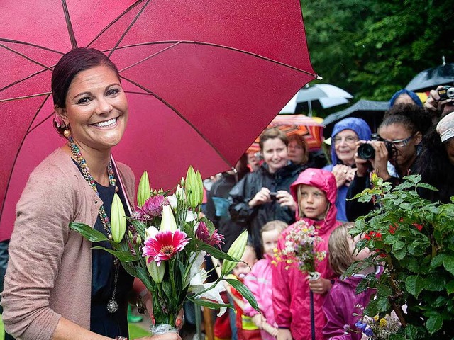 Beliebter beim Volk als der eigene Vater: Victoria von Schweden.  | Foto: dpa