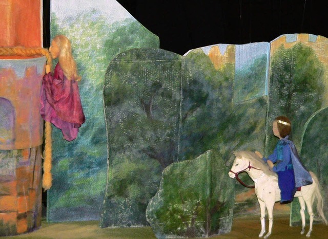 Das Marionettentheater &#8222;Der gold...e das Mrchen &#8222;Rapunzel&#8220;.   | Foto: Georg Diehl
