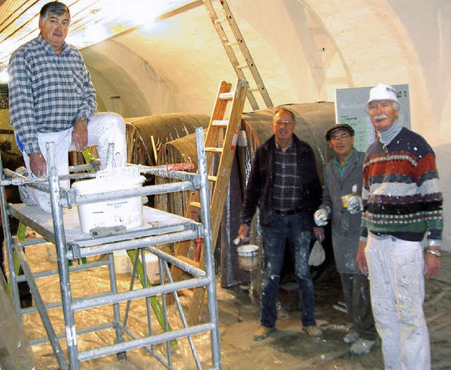 Unentgeltlich im Einsatz: Werner Bortf...r, Friedhelm Albrecht und Peter Busch   | Foto: privat