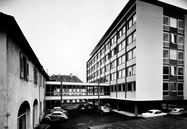 Mitten im Zentrum der Emmendinger Alts... Landratsamt heute und vor 50 Jahren.   | Foto: Spitzmller/Stadtarchiv Emmendingen