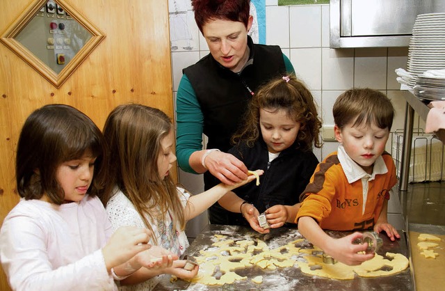 20 Vorschler vom Kindergarten St. Ber...e im Gasthaus Breitehof Kekse gebacken  | Foto: Christiane Seifried