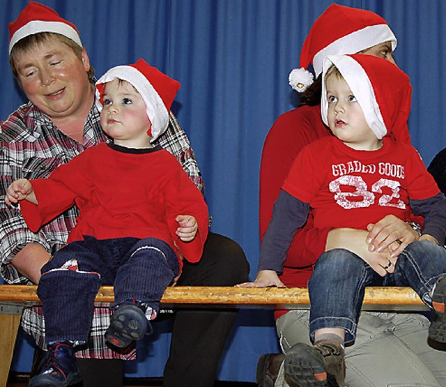 Die Mutter-Kind-Gruppe bei der Nikolausfeier  | Foto: Petra Wunderle