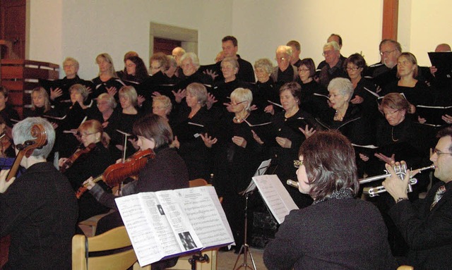 Musik zum Advent: Kirchenchre aus Bon...in vorweihnachtliches Kirchenkonzert.   | Foto: Cornelia Selz