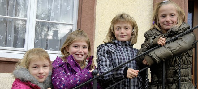 Die erfolgreiche Mdchen-Schulmannscha...Lea Schmidt, Paula und Clara Eckstein.  | Foto: Roland Vitt