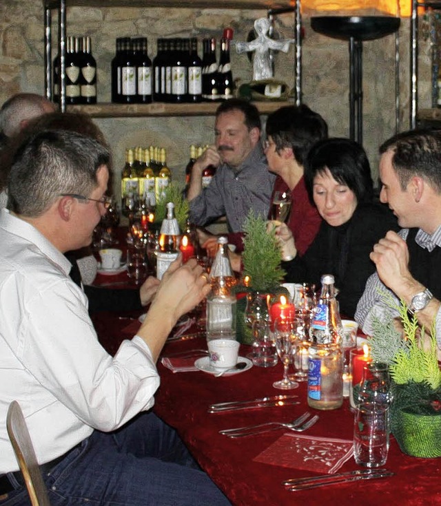 Essen und trinken bei Kerzenschein, das gefiel den Ringsheimern.  | Foto: MUTZ
