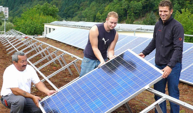 Bevor Solaranlagen auf einem Dach geba...nen, sind viele Vorarbeiten notwendig.  | Foto: Eberhard Weiss