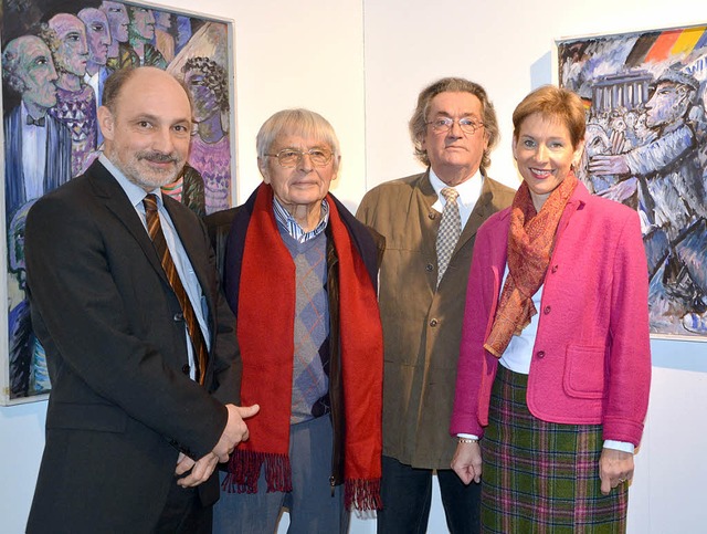 Bei der Vernissage (von links): Museum... Noe, Brgermeisterin Marion Dammann.   | Foto: Barbara Ruda